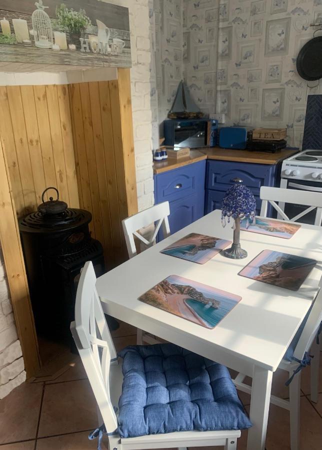 Coast Cottage Bunmahon Eksteriør billede
